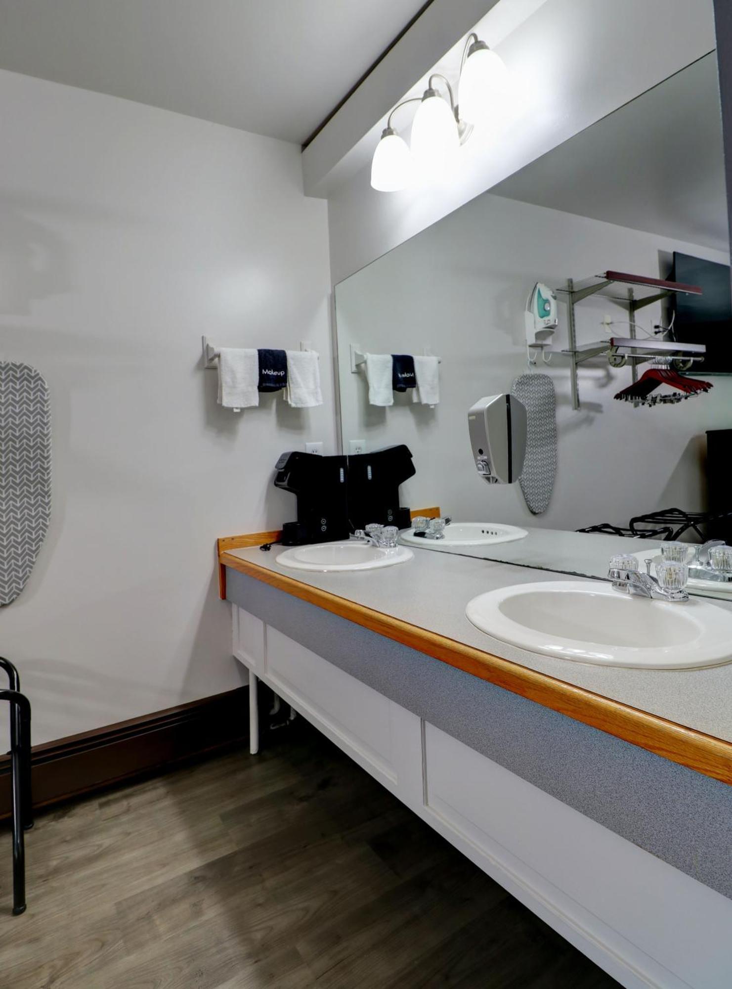 Canaan Motel Dış mekan fotoğraf